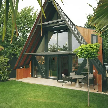 Navagarden-panorama Rest And Βίλα Balatonkenese